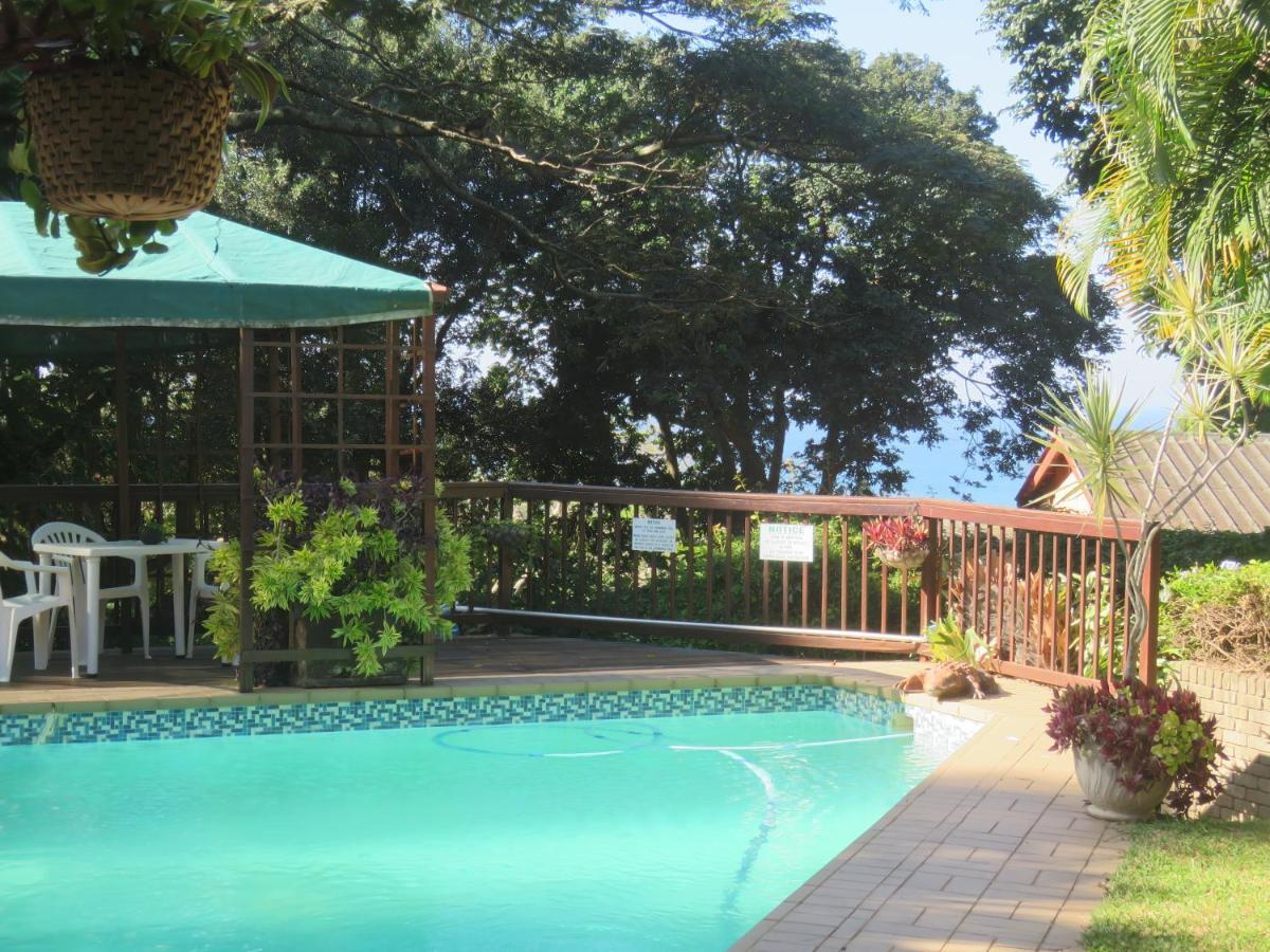 Mdoni House Guest Lodge Port Shepstone Exteriör bild